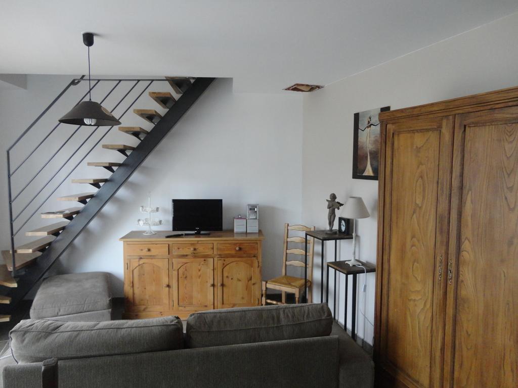 Whitley Cottage Condette Экстерьер фото