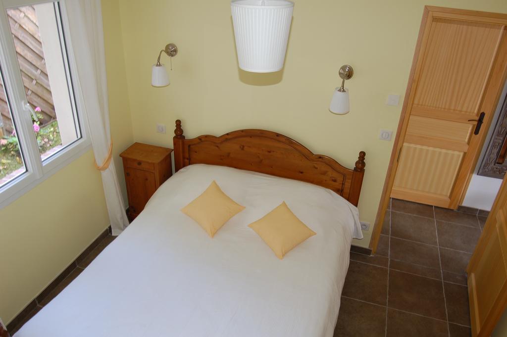 Whitley Cottage Condette Экстерьер фото